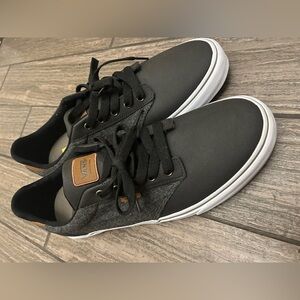 vans Atwood dx